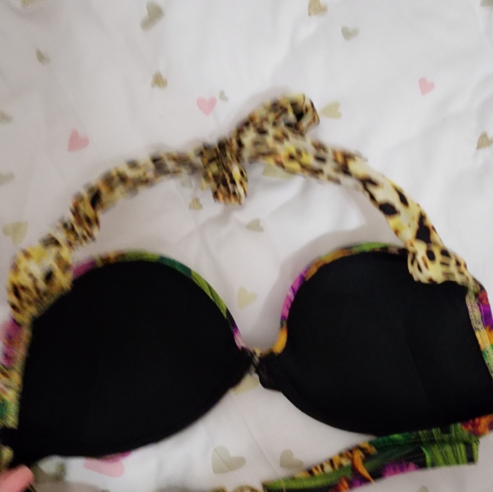 Victoria's Secret Bombshell Add-2-Cup Push-Up Super Push-Up Bikini Set - Picture 6 of 10